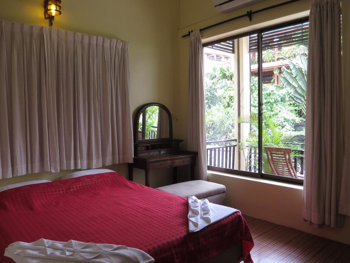 Goldie Guesthouse Phnom Penh Bagian luar foto